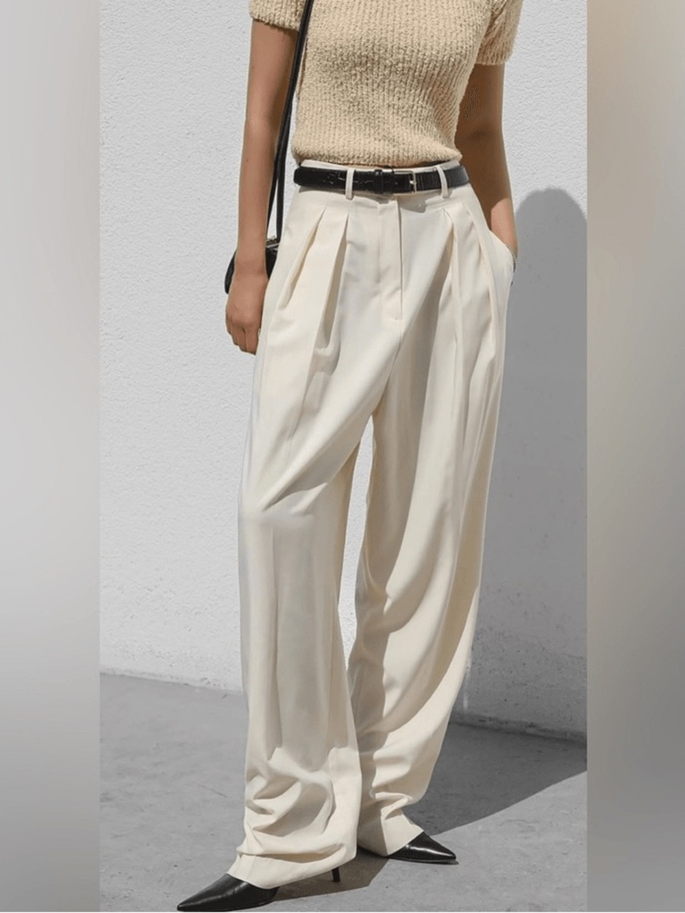 NEW The Frankie Shop Cornsilk Ivory Pleated Pamela Trousers